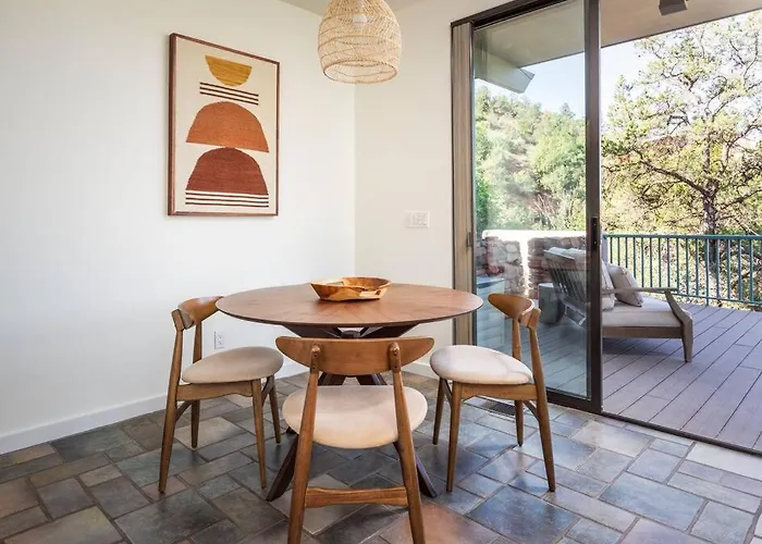 Ferienhaus Stunning Views, Large Deck W/ Private Hiking Trail *